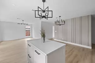 903 Cardiff Dr, Austin, TX 78745 - Photo 12