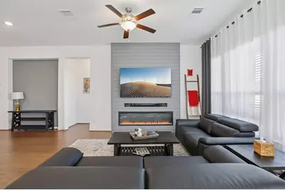 624 Spurlock Way, Liberty Hill, TX 78642 - Photo 6