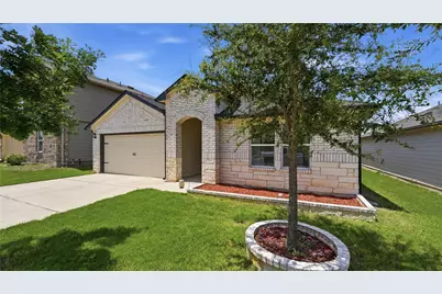825 Nodding Nixie, Seguin, TX 78155 - Photo 2