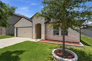 825 Nodding Nixie, Seguin, TX 78155 - Photo 2