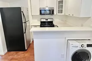 608 Franklin Blvd, Austin, TX 78751 - Photo 16