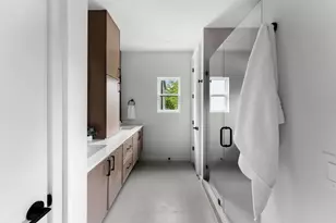 3204 Lyons Rd, Austin, TX 78702 - Photo 20