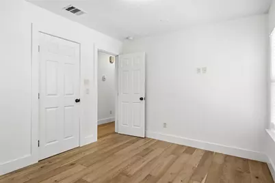6802 Villita Avenida Street, Austin, TX 78741 - Photo 32