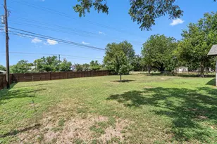1700 Deep Wood Dr, Round Rock, TX 78681 - Photo 34