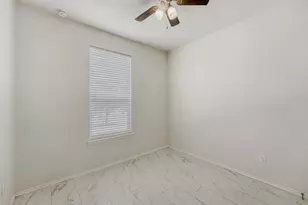 1100 Hyde Park Dr, Round Rock, TX 78665 - Photo 14