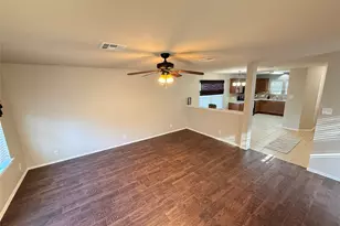 520 Rolling Oak Dr, Round Rock, TX 78664 - Photo 2