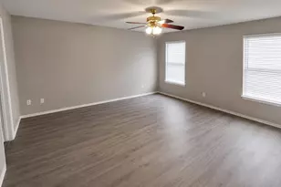 210 Lucky Clover Ln, Hutto, TX 78634 - Photo 16