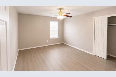210 Lucky Clover Lane, Hutto, TX 78634 - Photo 4
