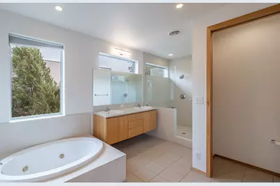 4011 Lewis Lane #B, Austin, TX 78756 - Photo 14