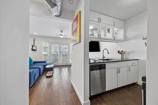 1510 W 6th St, Austin, TX 78703 - Photo 2