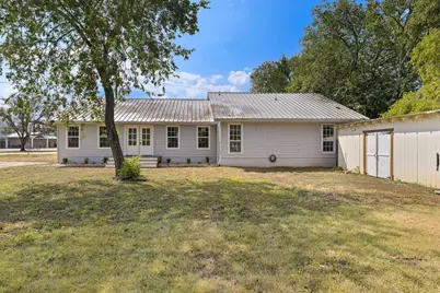 205 E Myrtle Lane, Liberty Hill, TX 78642 - Photo 8