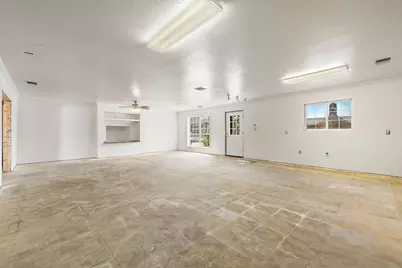 205 E Myrtle Lane, Liberty Hill, TX 78642 - Photo 22