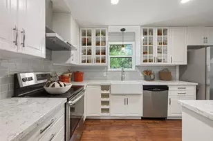4602 Frontier Trail, Austin, TX 78745 - Photo 8