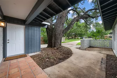 4602 Frontier Trail, Austin, TX 78745 - Photo 4