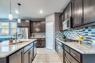 610 Stonewood Ln, Buda, TX 78610 - Photo 8