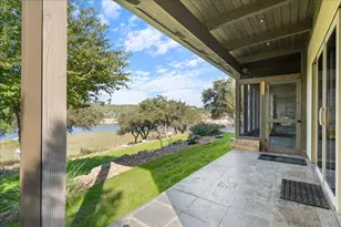 24736 Travis Lakeside Cove, Spicewood, TX 78669 - Photo 22