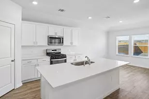 156 Gilmer Ln, Buda, TX 78610 - Photo 14