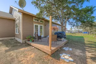 149 Arosa Dr, Elgin, TX 78621 - Photo 20