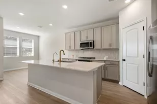 206 Crater Lk Dr, Dripping Springs, TX 78620 - Photo 16