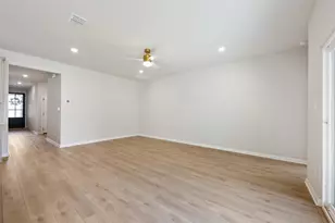 206 Crater Lk Dr, Dripping Springs, TX 78620 - Photo 14