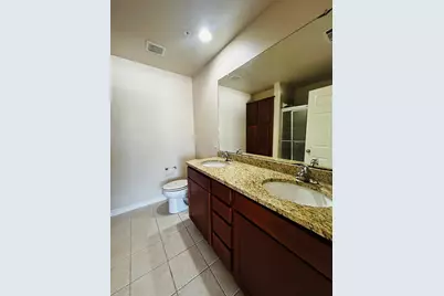 305 E 31 Street #4, Austin, TX 78705 - Photo 20