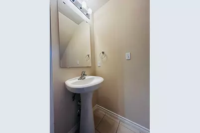305 E 31 Street #4, Austin, TX 78705 - Photo 10