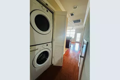 305 E 31 Street #4, Austin, TX 78705 - Photo 6