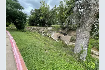 904 Battle Bend Boulevard, Austin, TX 78745 - Photo 8