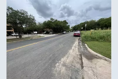 904 Battle Bend Boulevard, Austin, TX 78745 - Photo 6
