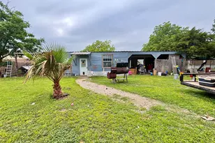 400 S Elliott St, Thorndale, TX 76577 - Photo 6