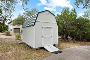 17004 Sleepy Hollow Dr, Lago Vista, TX 78645 - Photo 32