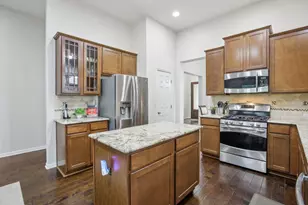 2228 Hilltop Climb Dr, Leander, TX 78641 - Photo 2