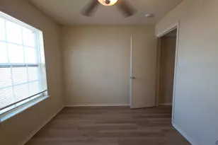 5808 Wellington Dr, Austin, TX 78723 - Photo 32