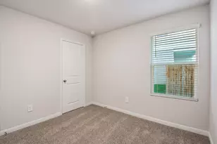 116 Raymondville Path, San Marcos, TX 78666 - Photo 8