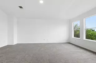 2003 Cockrill Cove, Hutto, TX 78634 - Photo 32