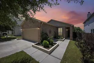 428 Los Cobos Ln, Georgetown, TX 78626 - Photo 1