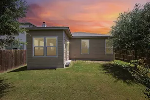 428 Los Cobos Ln, Georgetown, TX 78626 - Photo 32