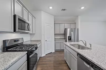 690 Globe Mallow Circle, Kyle, TX 78640 - Photo 6