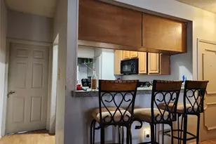 806 W 24th St, Austin, TX 78705 - Photo 6