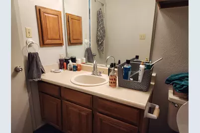 806 W 24th Street #202, Austin, TX 78705 - Photo 12