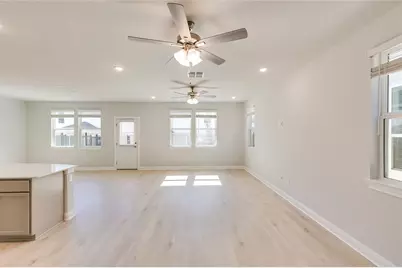 1005 Legend Milton Ln, Austin, TX 78748 - Photo 6