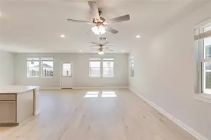 1005 Legend Milton Ln, Austin, TX 78748 - Photo 6