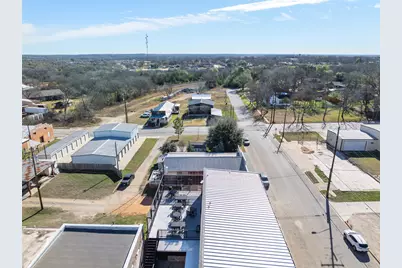 207 S Hill Street, Caldwell, TX 77836 - Photo 32