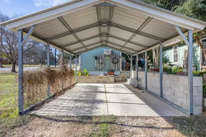 207 S Hill Street, Caldwell, TX 77836 - Photo 24