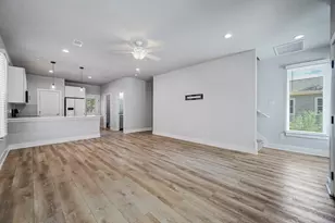 340 Shady Bluff Dr, Wimberley, TX 78676 - Photo 8