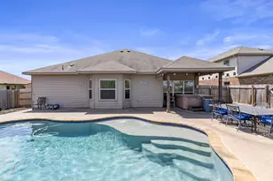 317 Cockrill St, Hutto, TX 78634 - Photo 2