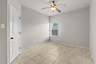 317 Cockrill St, Hutto, TX 78634 - Photo 28