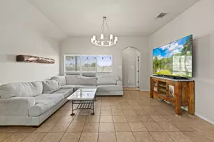 317 Cockrill St, Hutto, TX 78634 - Photo 16