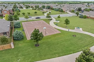 417 Los Cobos Ln, Georgetown, TX 78626 - Photo 34