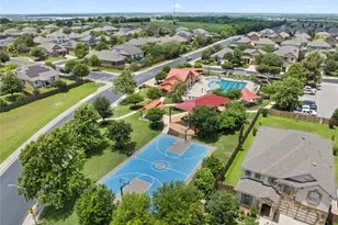 417 Los Cobos Ln, Georgetown, TX 78626 - Photo 32